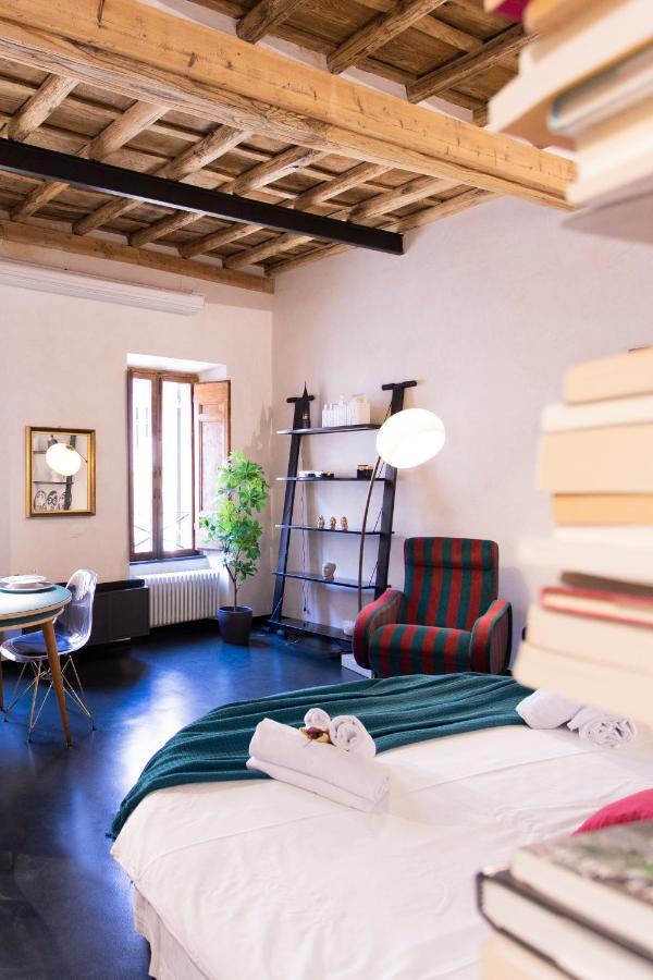 Greta Charming Suite In Trastevere Rome Exterior photo
