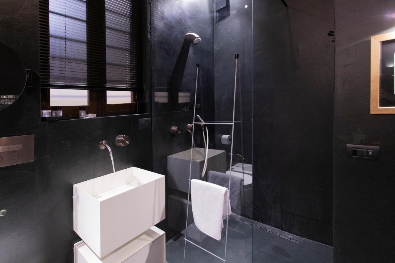 Greta Charming Suite In Trastevere Rome Exterior photo